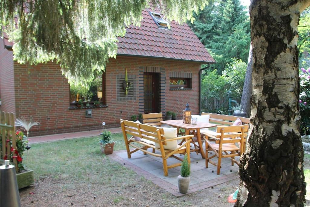 Ferienhaus Am Waldesrand Hatten Екстер'єр фото